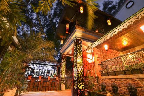 Elegant Villa