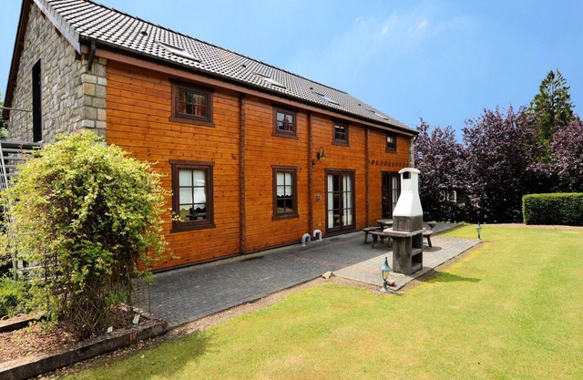 Elegante villa con sauna