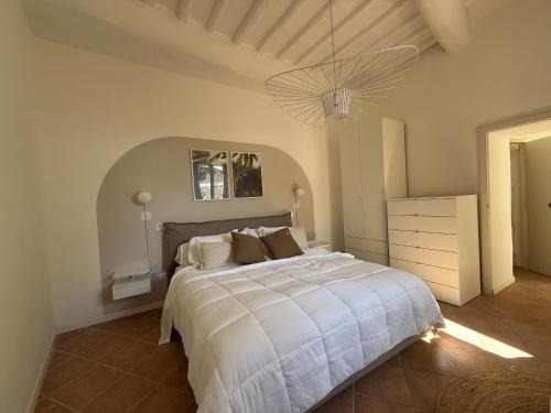 Elegant with Exclusive Terrace in Perugia Downtown
