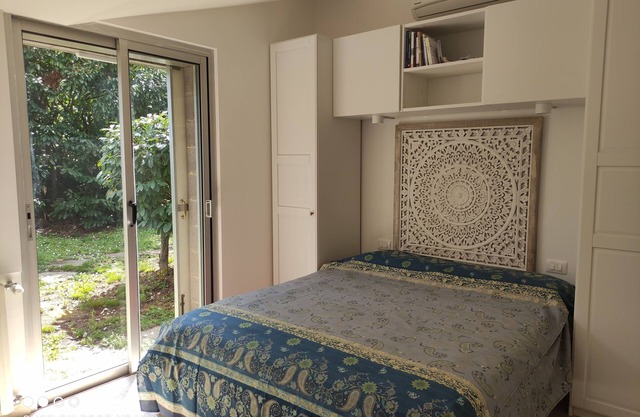 Elegante Trilocale All'interno di una Villa in Zona Residenziale di Prestigio