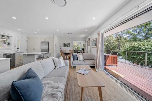 Elements of Hyams - perfect Hyams Beach getaway