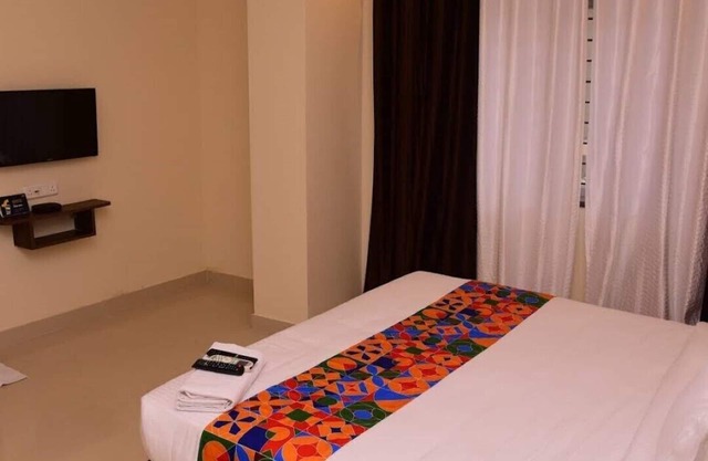Elephant Suites Brookefield # 19