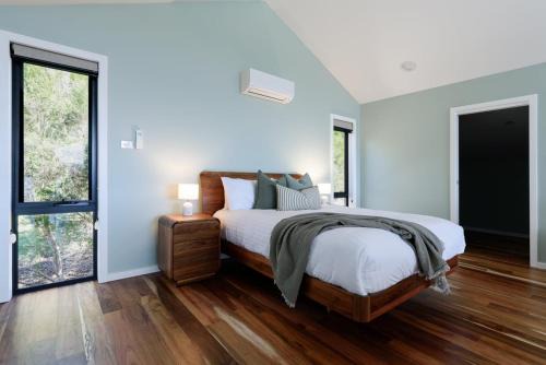 Elevated Modern Escape with Tennis Court Access