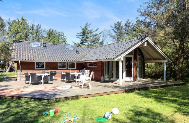 "Elfrun" - 250m from the sea by Interhome