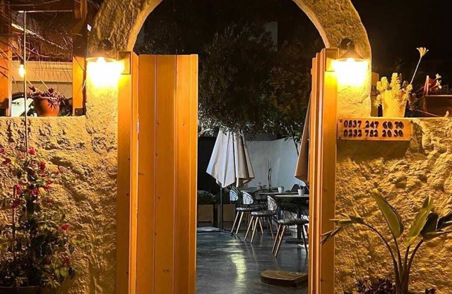 Elia Otel Urla