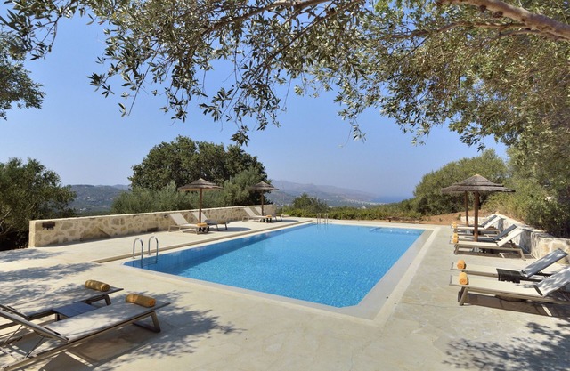 Elia Traditional Hotel & Spa