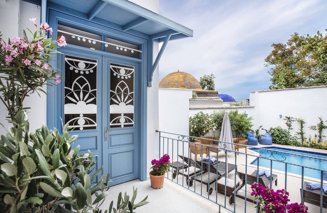 Eliada Hotel