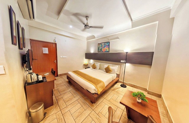 Elite Suites Mint Gomti Nagar