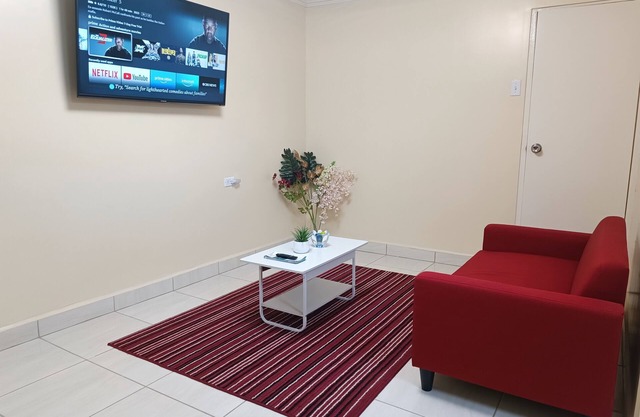 Charming 1-bedroom apartment with AC, WiFi close to Hooiberg