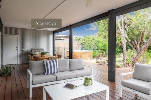 Elizabeth Lodge with Spa Walk to beach