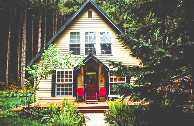 Elk Crossing Cozy Cabin at Crystal Mountain