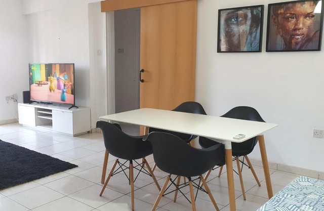 ELLA LUXURY APARTMENT - (BREAKBOOKING CY)
