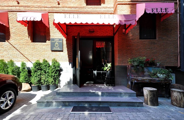 Elle Boutique Hotel