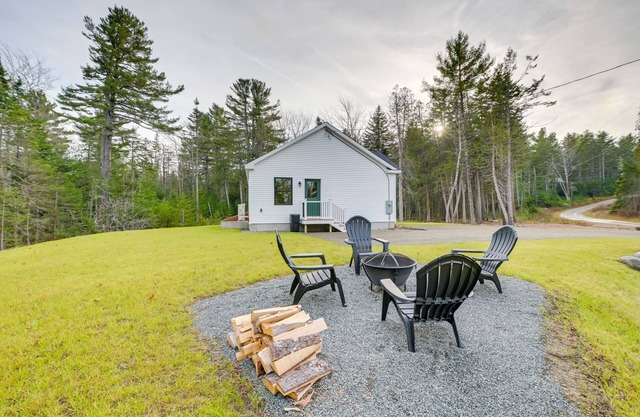 Ellsworth Vacation Rental w/ Fire Pit & Gas Grill!