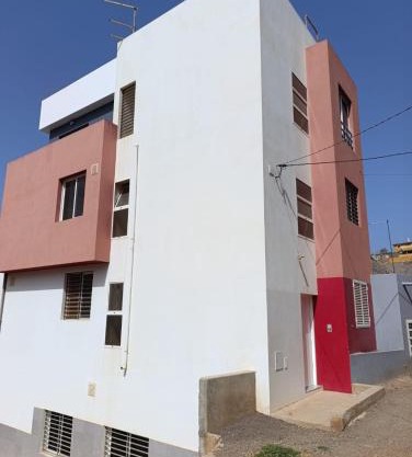 Elly Apartamentos