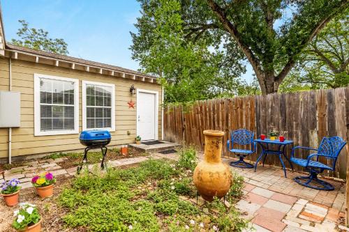 Elm Street Bungalow