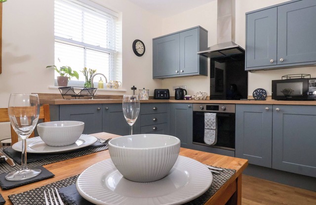 Elm Tree Cottage