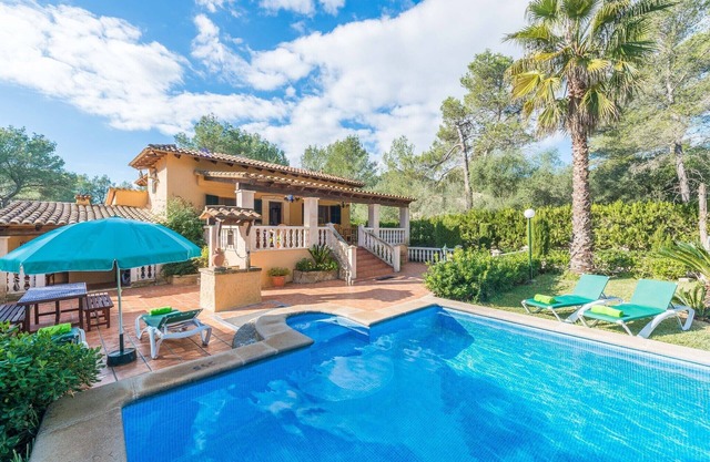 Els Pins - Villa Con Piscina Privada En Crestatx