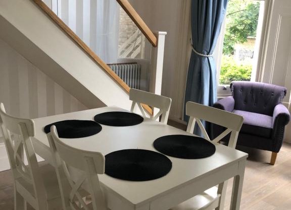 Elsham Apartments