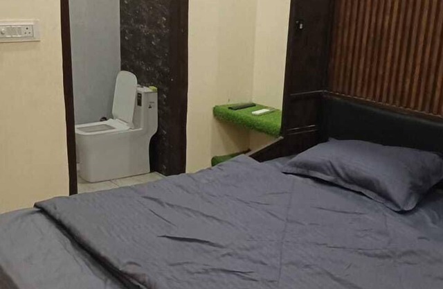 Elvin Hotel Karnal