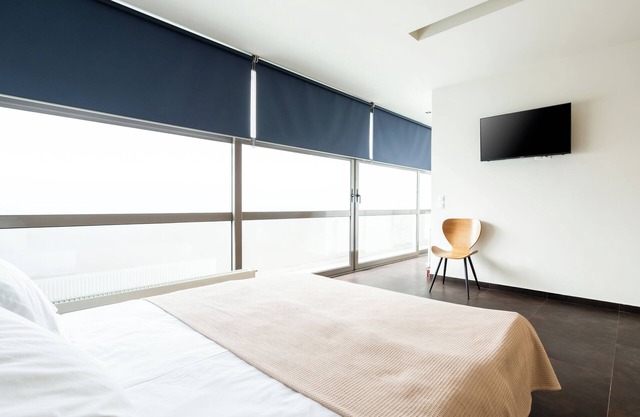 Elysee apartment 9A