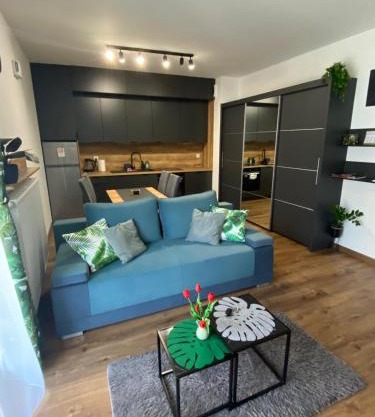 EM Room