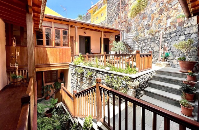 Emblematica Casa en Vallehermoso,Wifi,jardin,vista