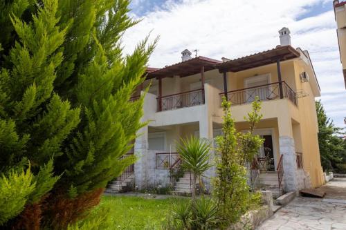 Emerald Family Maisonette