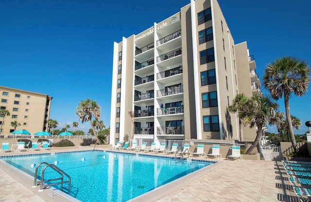 Emerald Isle by Southern Vacation Rentals