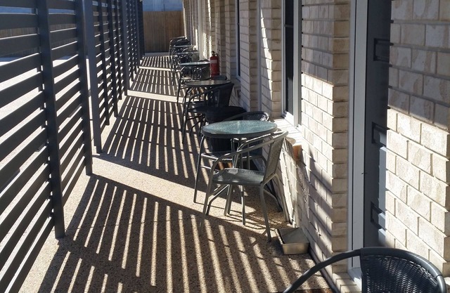 Emerald Park Motel