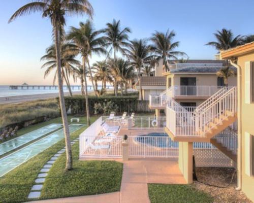 Emerald Seas Deerfield Beach Club