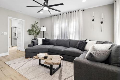 Emma's Manor - Remodeled Down Town Prescott Gem