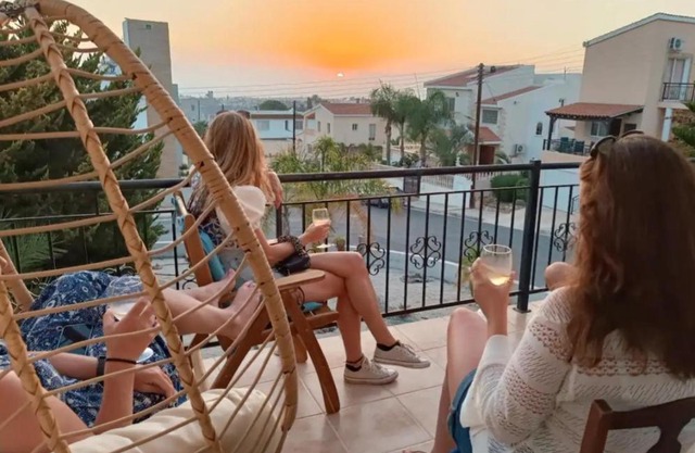 EMPA SUNSET VIEWS VILLA