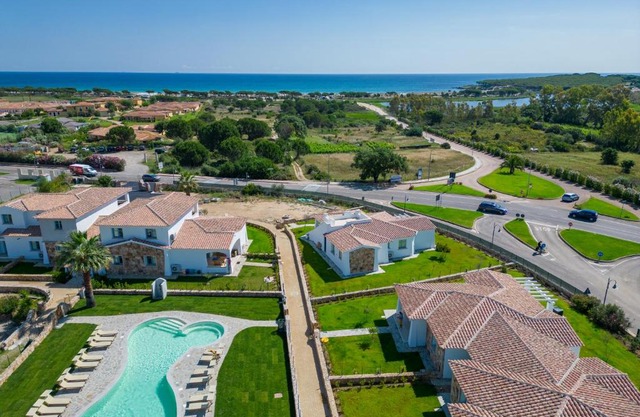 ENAJA - Luxury Retreat