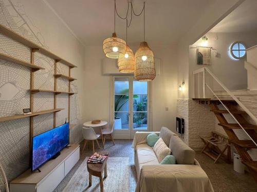 Encantador apartamento con patio