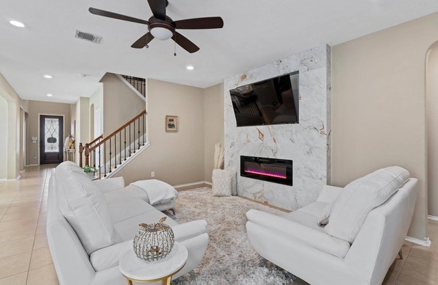Enchanted Luxury Home Near Downtown Austin
