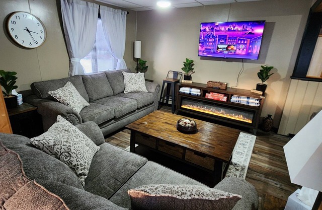 Enchanting 3-bedroom house with WiFi in Van Buren