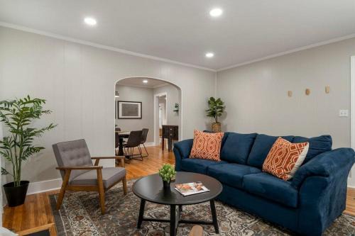 Enchanting Home at TU & Cherry Street