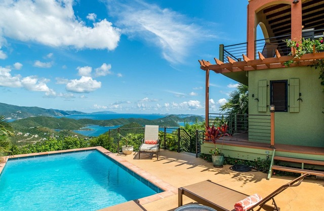 ISLA DEL ALGUIEN: Vista, Piscina, 1-3 HAB, Nueva cocina y LV, jardines, gran reunión.