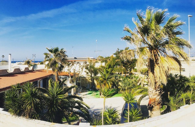 Encantadora villa independiente con capacidad para 8 personas a 100 metros del mar