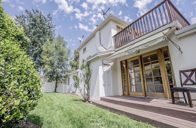 Encino Monthly House