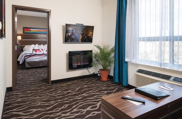 Encore Suites by Service Plus Inns