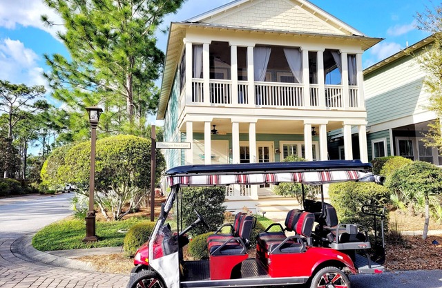 Great Reviews & Free Cart! 2 Pools,Pball Courts,Beach Gear,4 Bikes,EV Charger