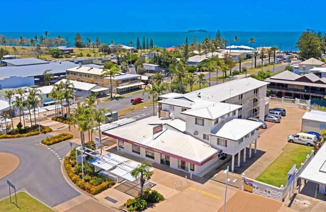 Endeavour Inn - Emu Park