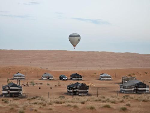 Endless Dunes Camp
