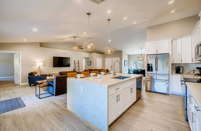 Endless outdoor entertainment with private pool, spa, mini-golf and more!