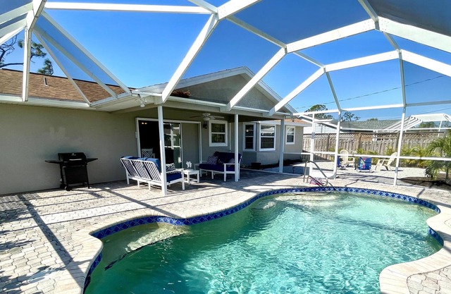 Englewood 2861 - Relax & Soak Up The Sun!