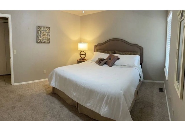 English Oak Lodge