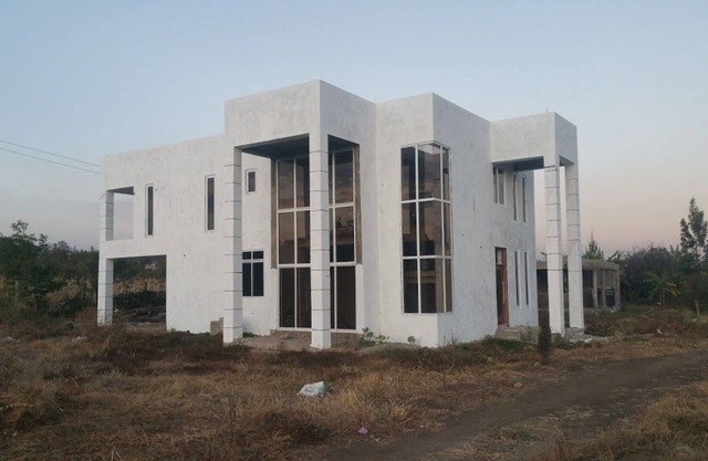 Engowood Hills Palace