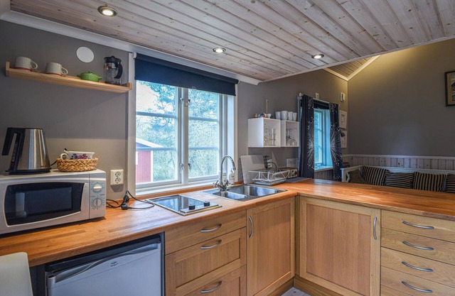 Alojamiento de 3 habitaciones en Brastad
